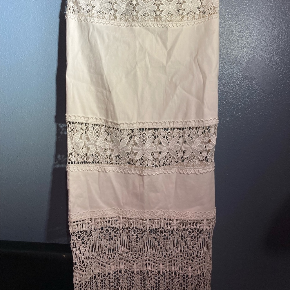 Stone Cold Fox Lace Skirt Sz 1